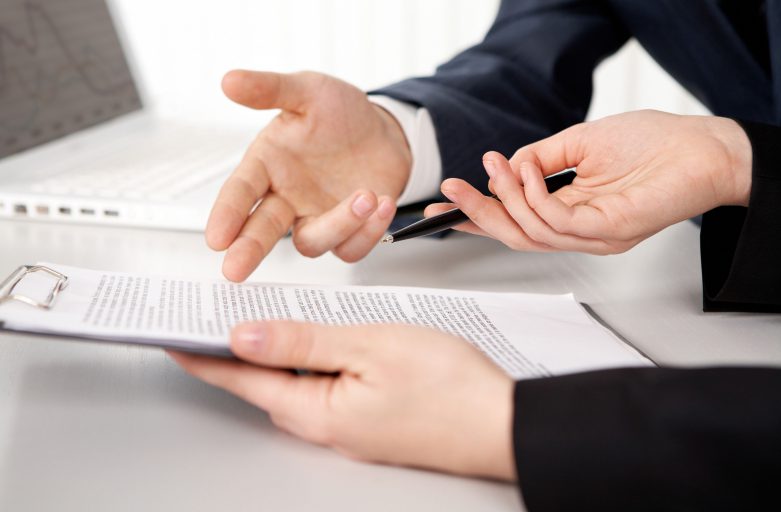 Ministerio de Hacienda reglamenta la comercialización de seguros